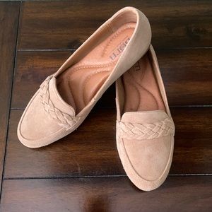 Born suede natural mirror loafers